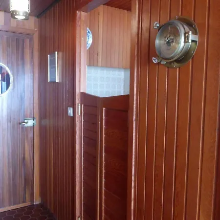 Appartement spacieux 1er étage avec balcon, vue mer, double garage à Saint-Gilles-Croix-de-Vie - FR-1-224-775 Appartement Saint-Gilles-Croix-de-Vie