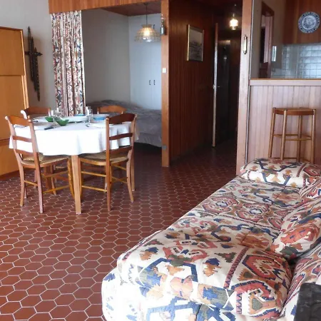 Appartement spacieux 1er étage avec balcon, vue mer, double garage à Saint-Gilles-Croix-de-Vie - FR-1-224-775 Saint-Gilles-Croix-de-Vie