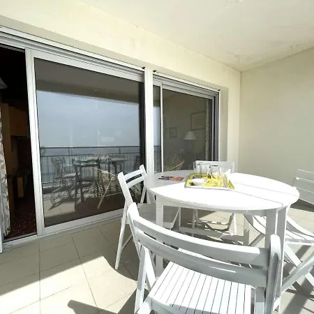 Appartement spacieux 1er étage avec balcon, vue mer, double garage à Saint-Gilles-Croix-de-Vie - FR-1-224-775